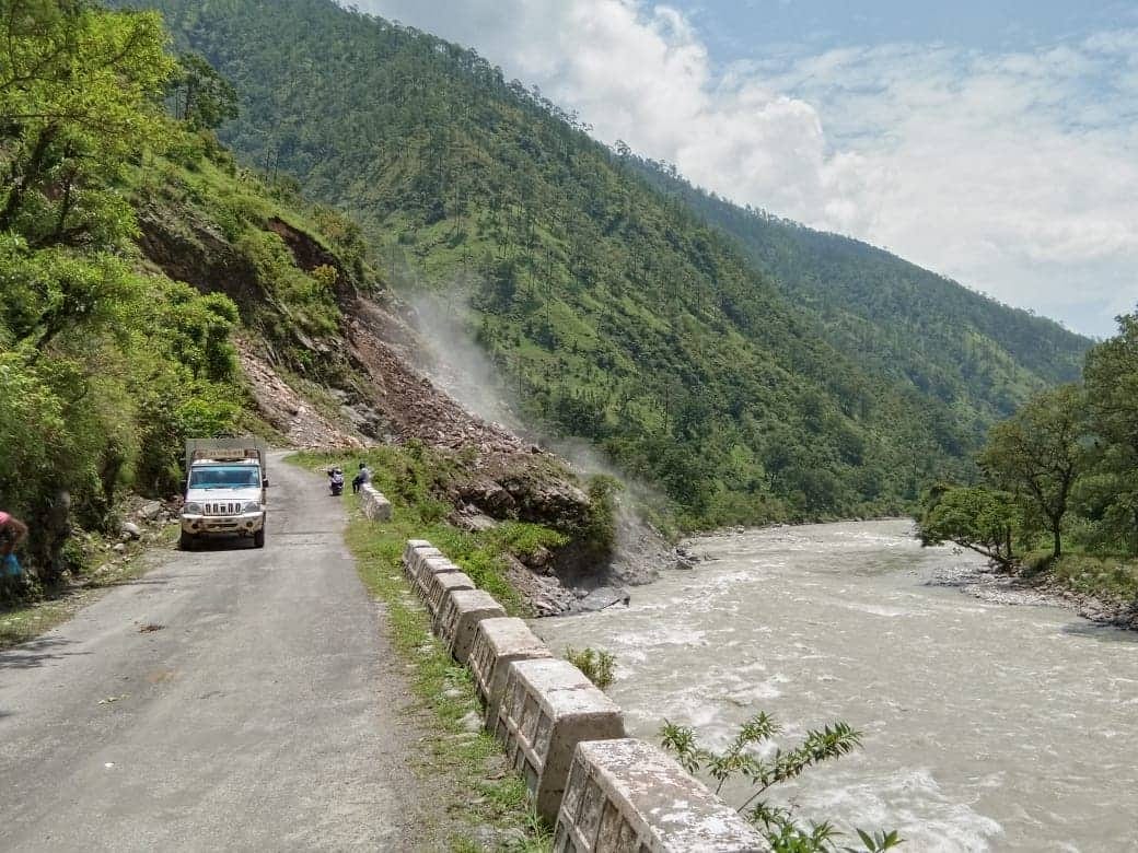 landslide in jauljibi munsiyari road pithoragarh