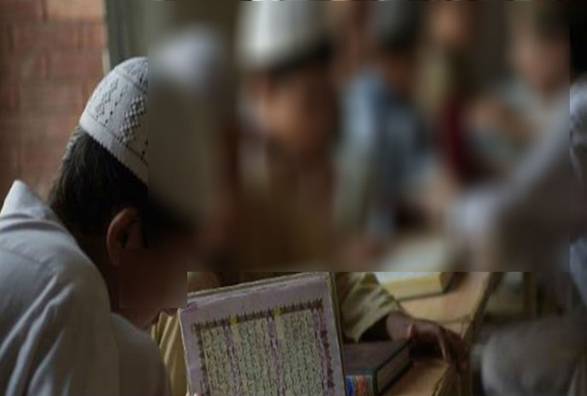 Three students Run From Madarsa In Barnahal Allegation On Teacher