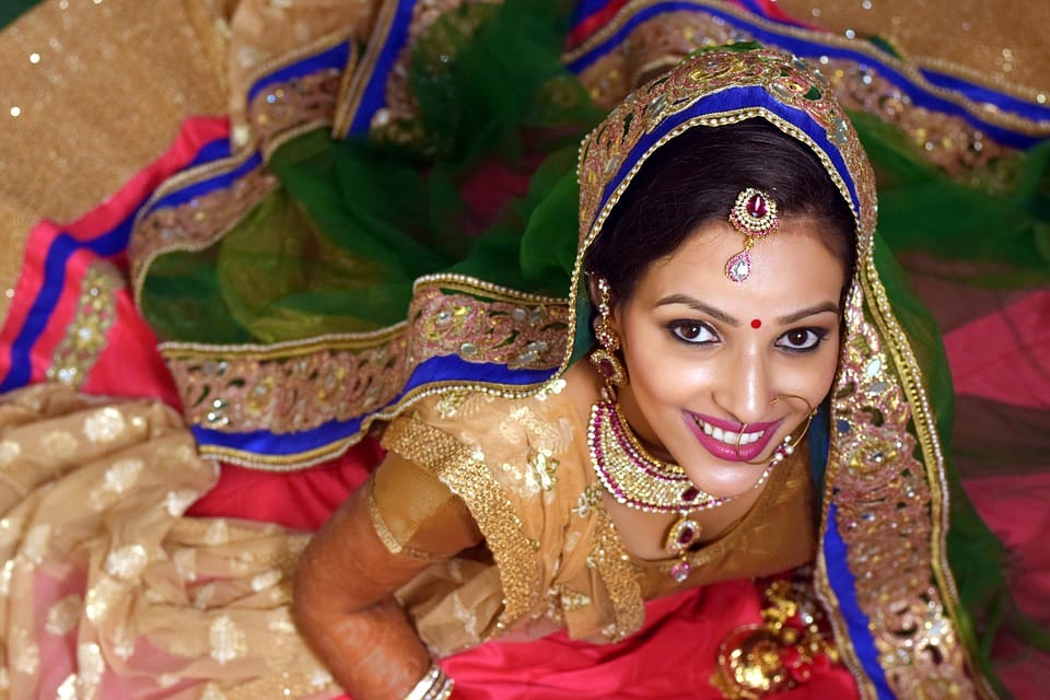 Samudra Shastra these 3 qualities of women makes her husband rich