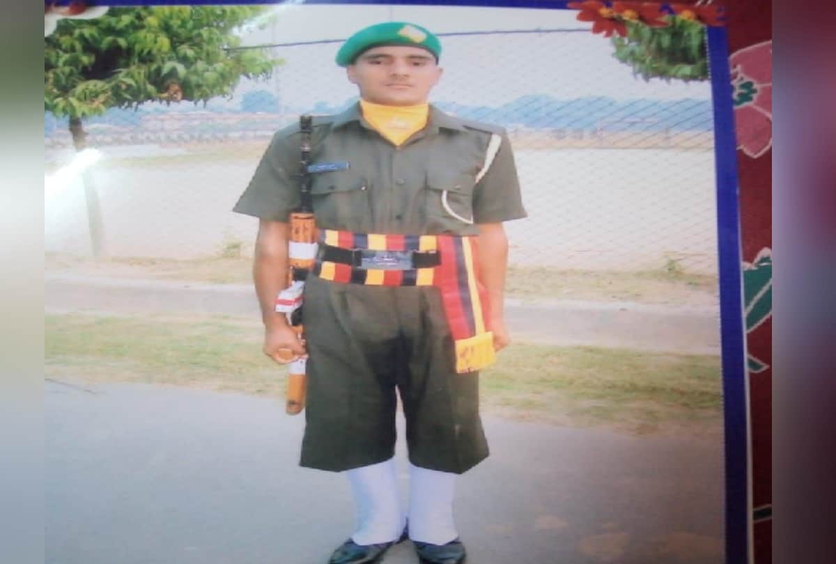 hundred of villagers bids adieu to martyr sahil in kinnaur himachal
