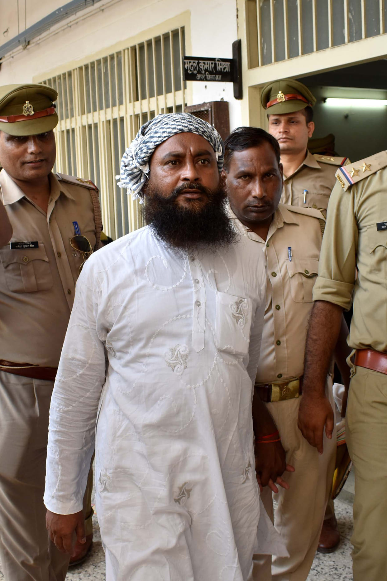 Valiullah's High Court hearing hearing in trial of treason