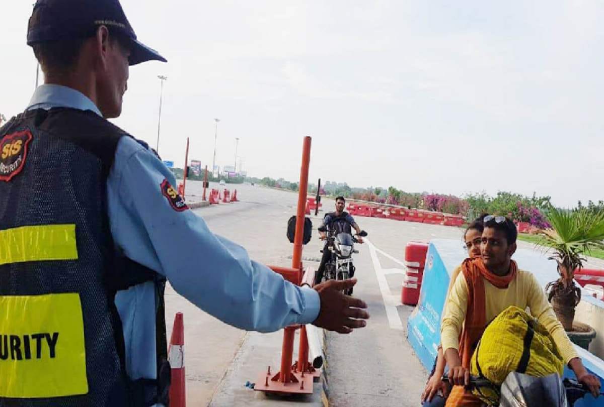 without helmet entry ban on yamuna expressway more than 100 sent back