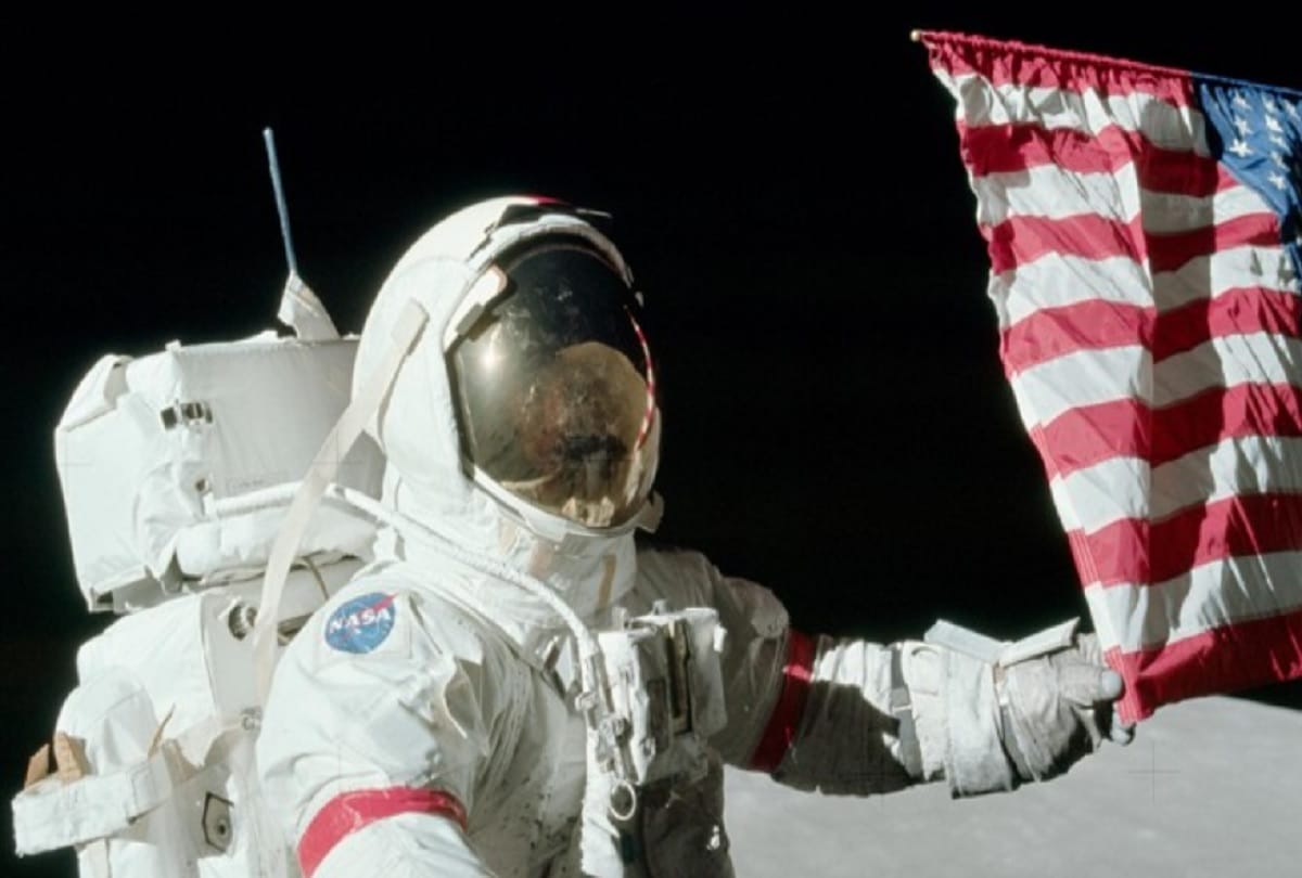 What is necessary things to become an astronaut