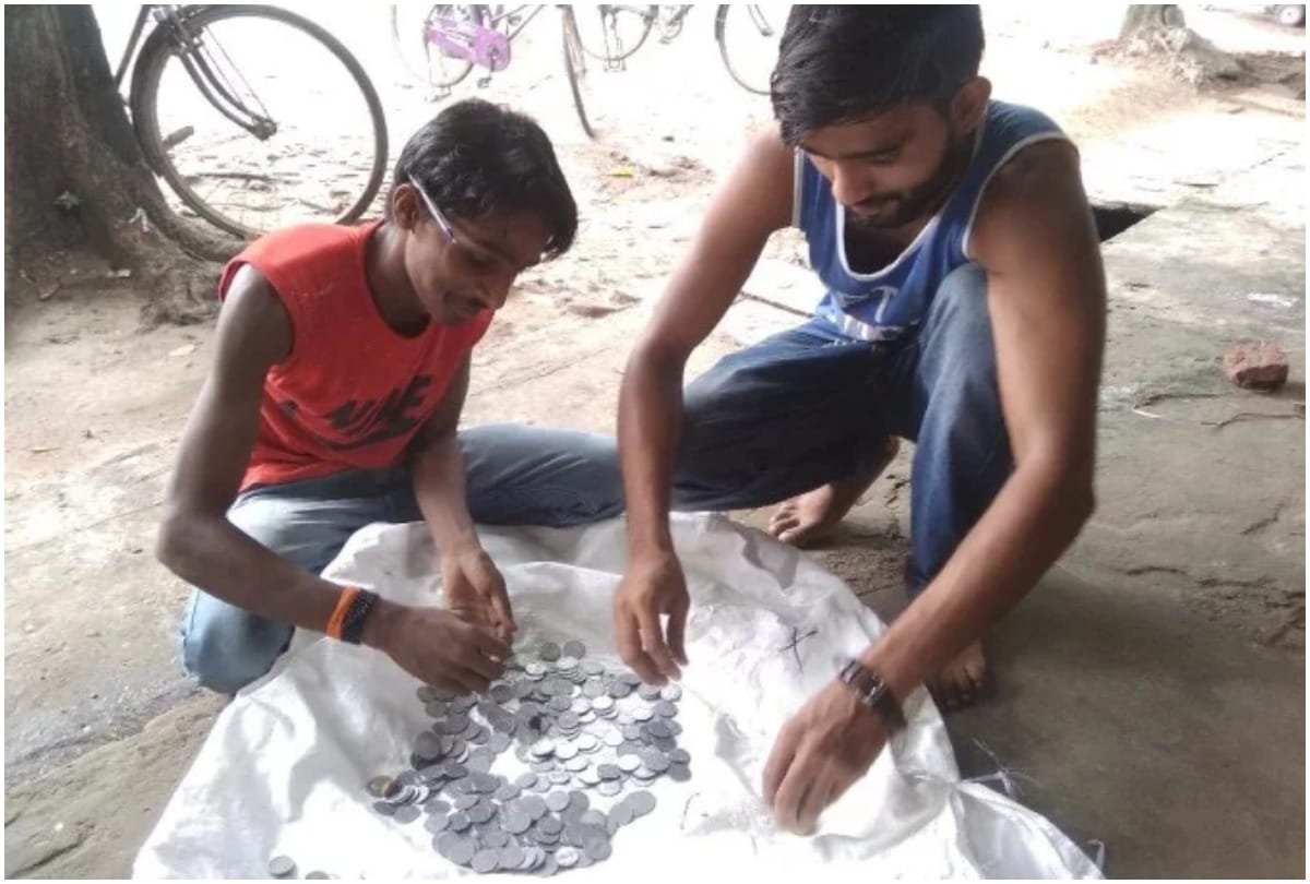Banks not accepting coins, Gorakhpur UP