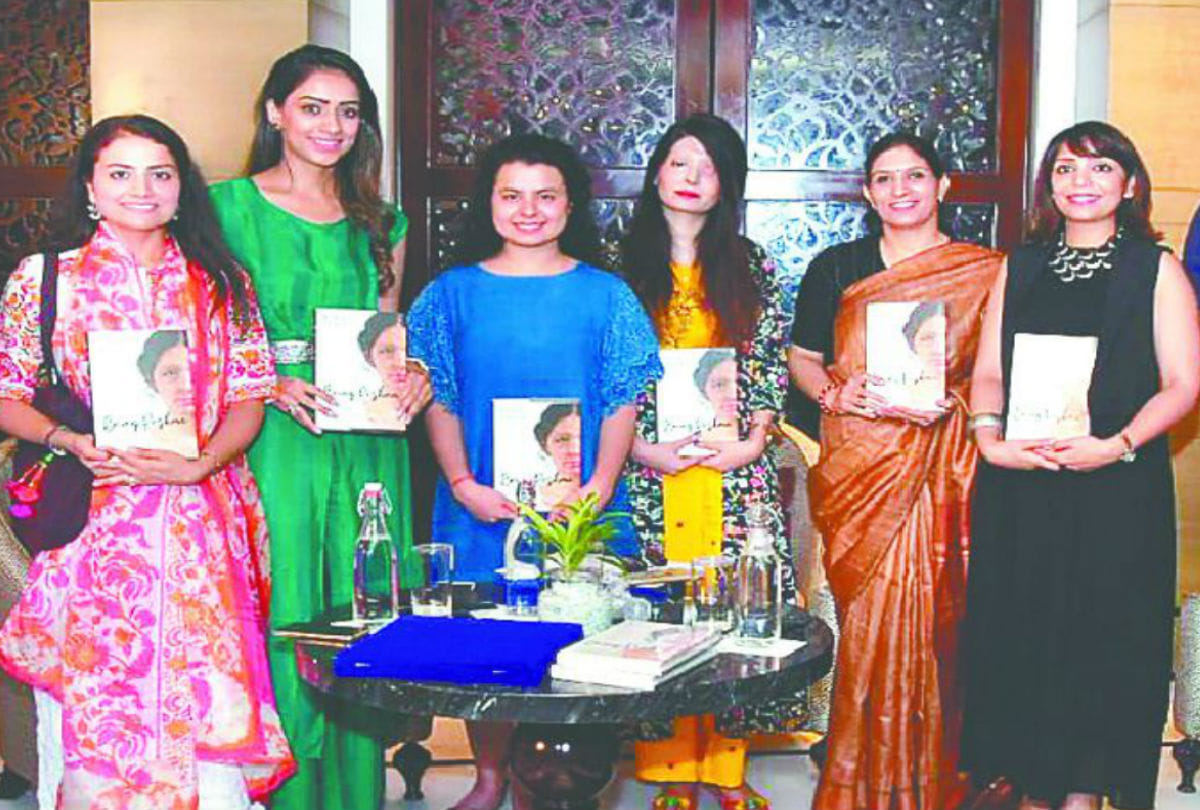 acid attack victim Reshma Qureshi gave message to girls in agra