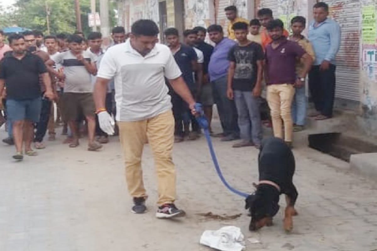 Murdered of retired clerk in a village of Baghpat district