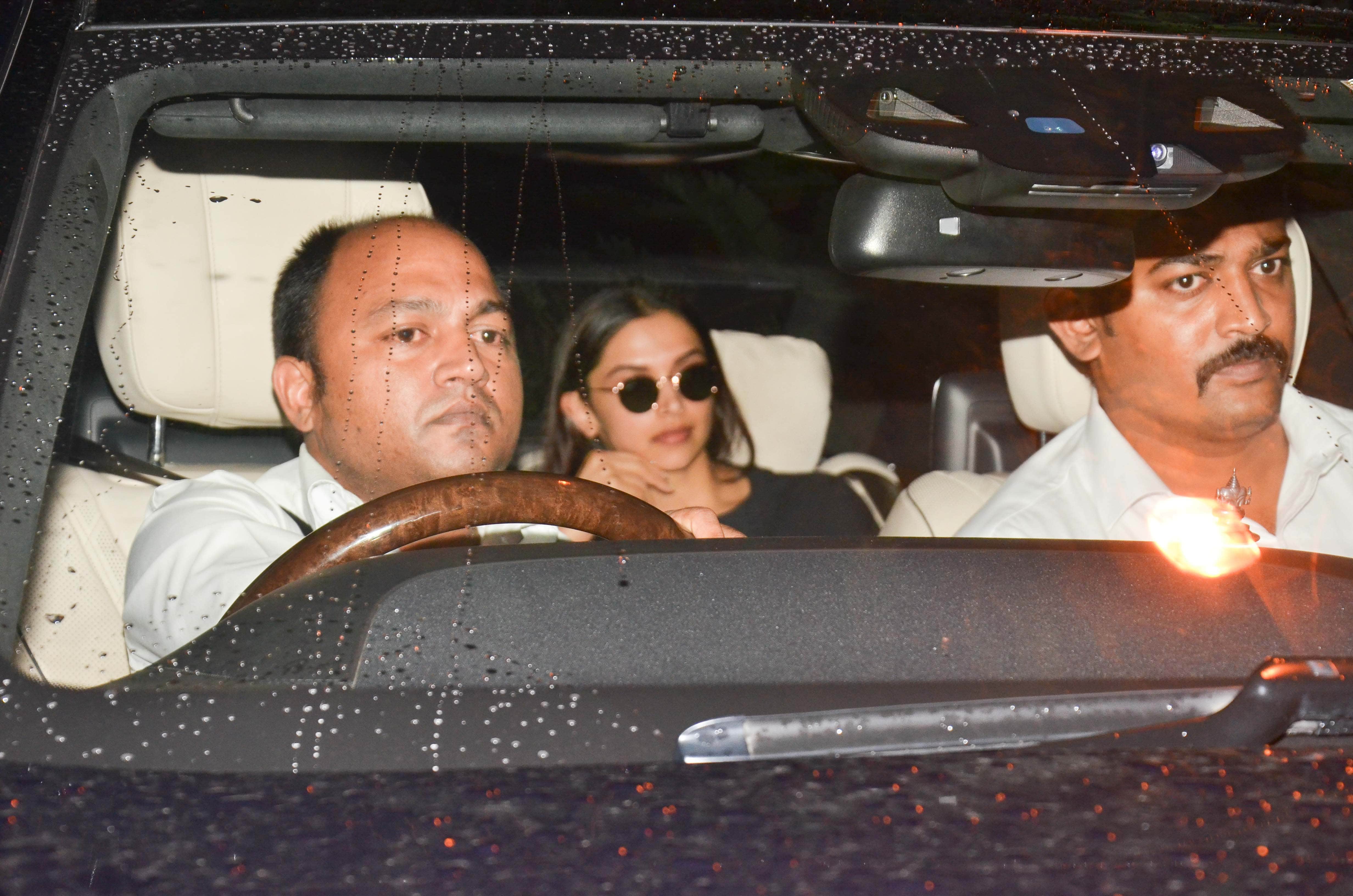 Deepika Padukone Ranbir Kapoor meets Luv Ranjan at Juhu House for next project
