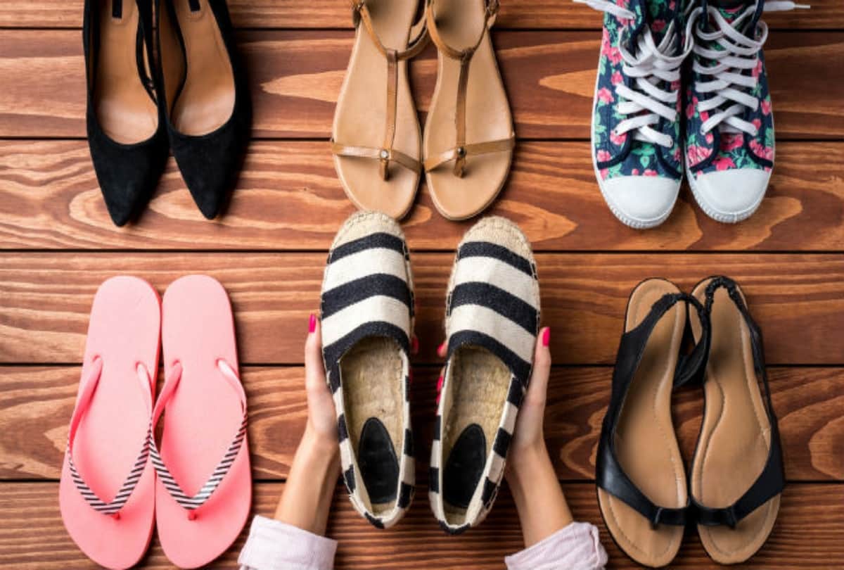 comfortable and fashionable footwear for monsoon