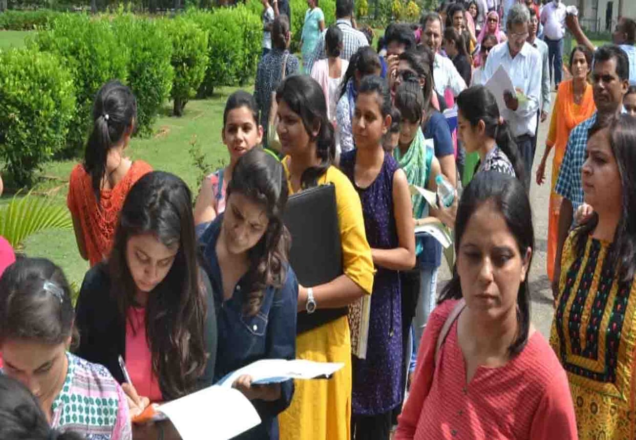 Demand for implementing EWS quota in BEd, M.Ed