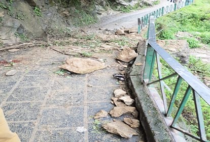 seven people injured and one girl child died after landslide in bhagsunag kangra
