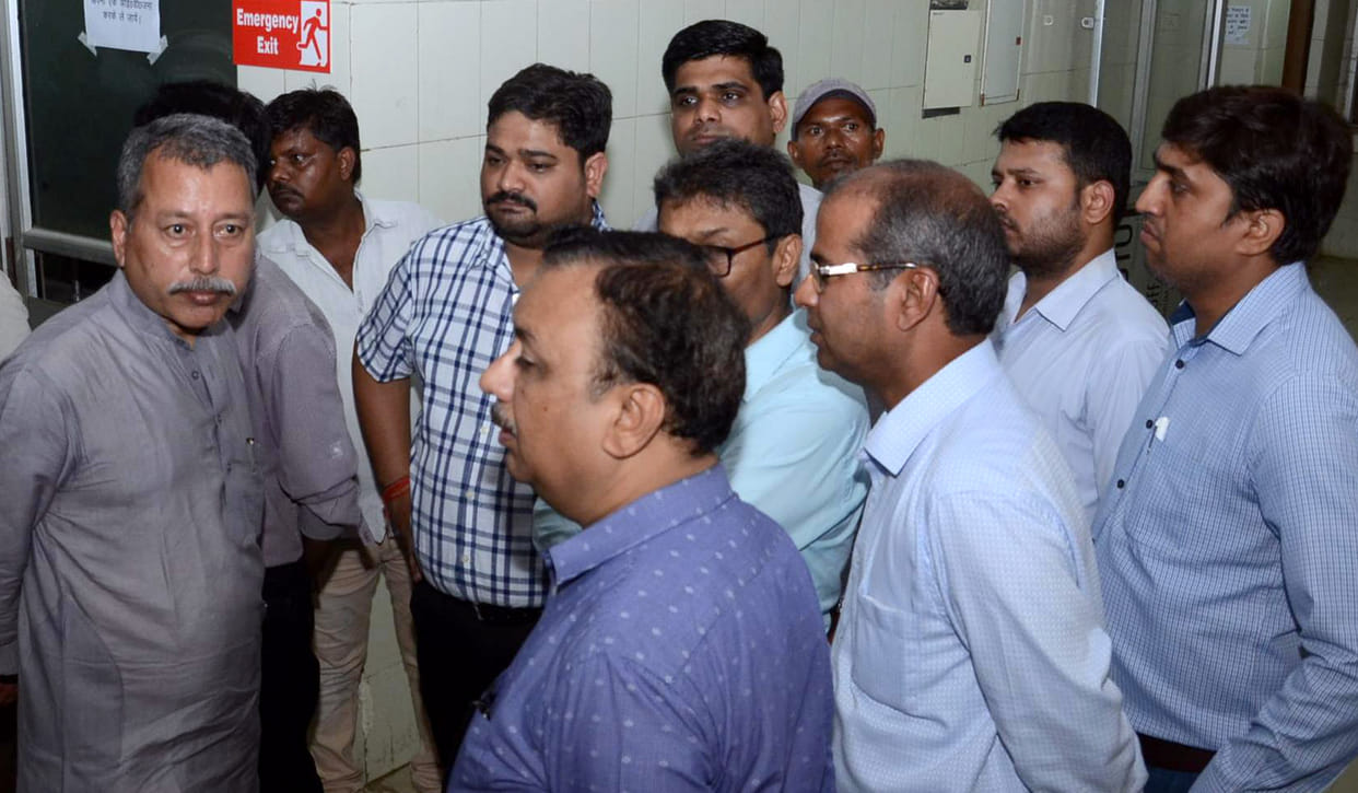 Prayagraj: Kohram being up to SRN Hospital