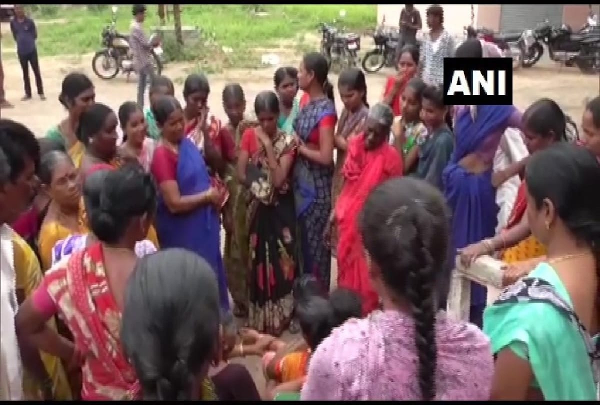 A 13-year-old student committed suicide allegedly after losing class leadership polls in Telangana