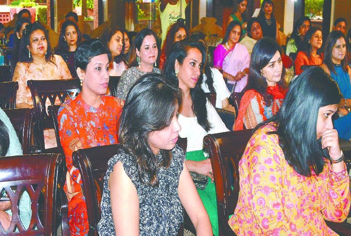 acid attack victim Reshma Qureshi gave message to girls in agra