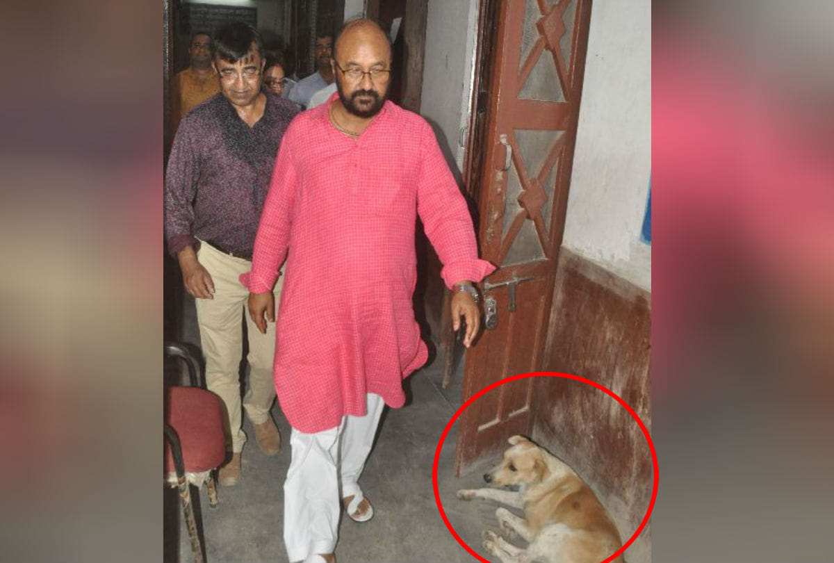 Bjp Mla Yogendra Upadhyay Visits Sn Medical College Found Garbage