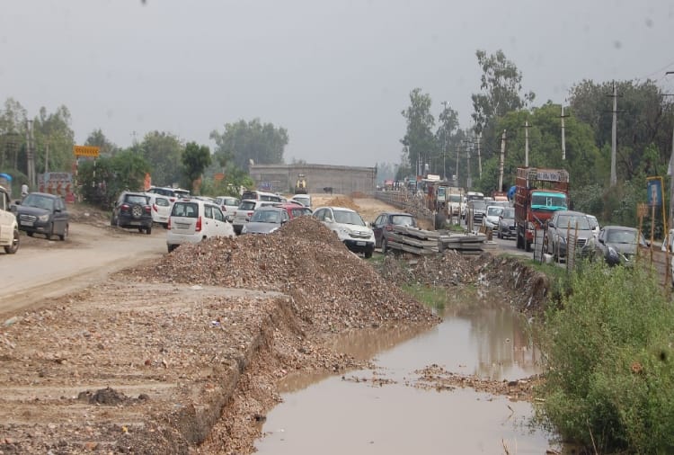Traveling From Delhi To Panipat On The NH-44 Is Risky
