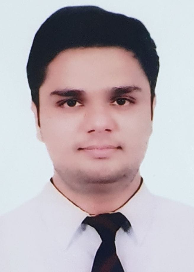 PCS J: Shreyansh Niranjan became Prayagraj Topper