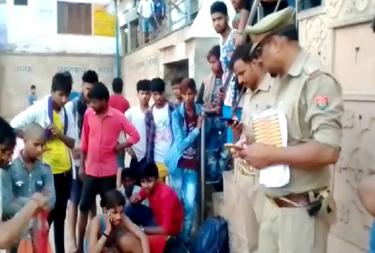 Teenage drown in Radha Kund of Govardhan