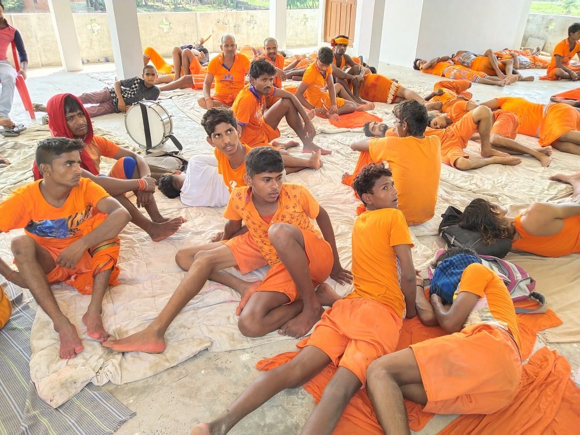 Devotees in pagoda