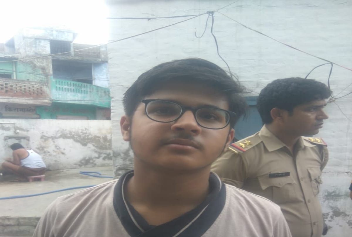 Four people tried to Kidnap a 14 years old Aligarh boy while going tution