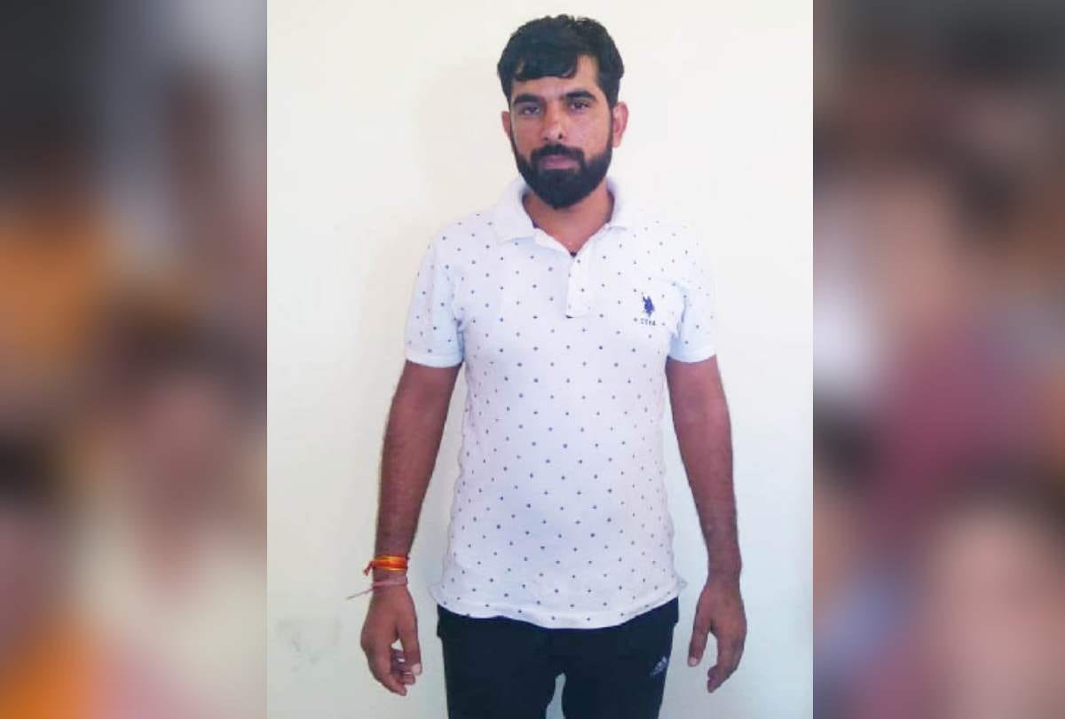 noida adesh fraudster of millions in bike boat case by fake cheque arrested going to sanjay bhati