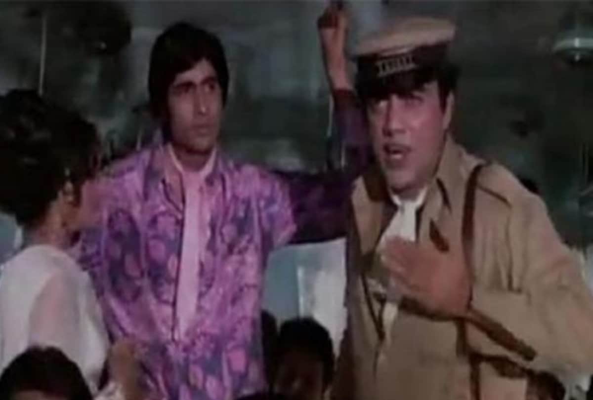 mehmood gets upset with amitabh bachchan for this reason
