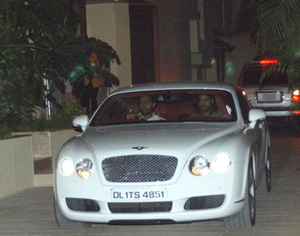 From Amitabh Bachchan to Taimur, these bollywood celebrities received Luxurious car gifts