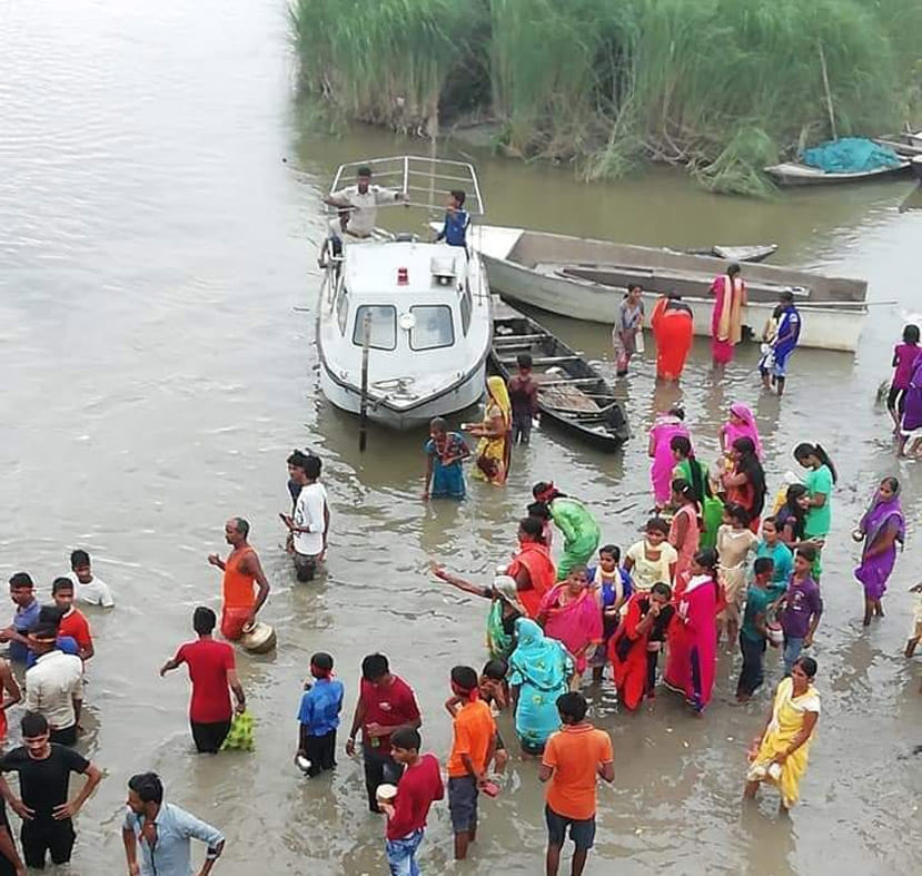 youth diped in basi