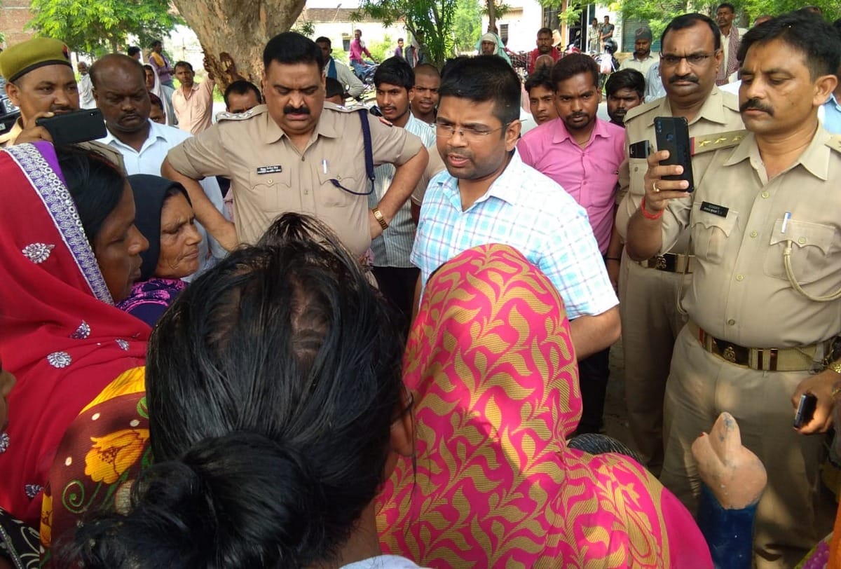 Dispute on Ambedakar statue establishment on government land in chandauli