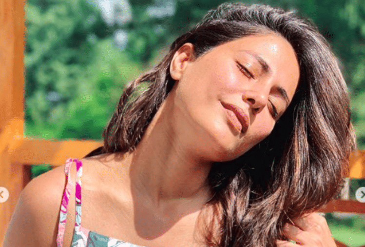 hina khan goes no makeup look see her glowing skin