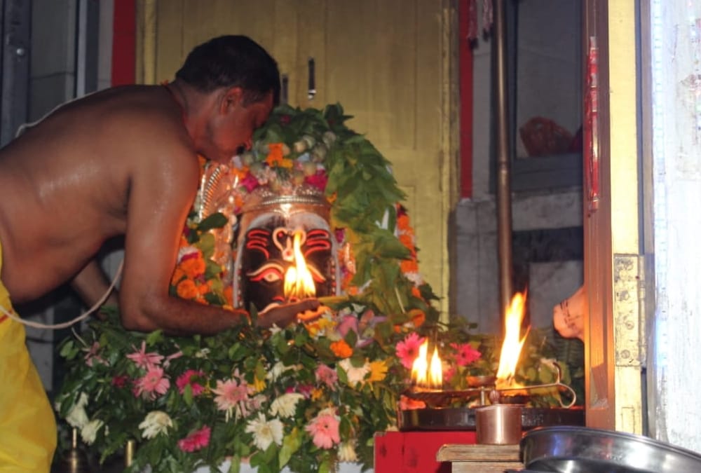Brajesh Pathak worship in mahakal mandir in Lucknow.