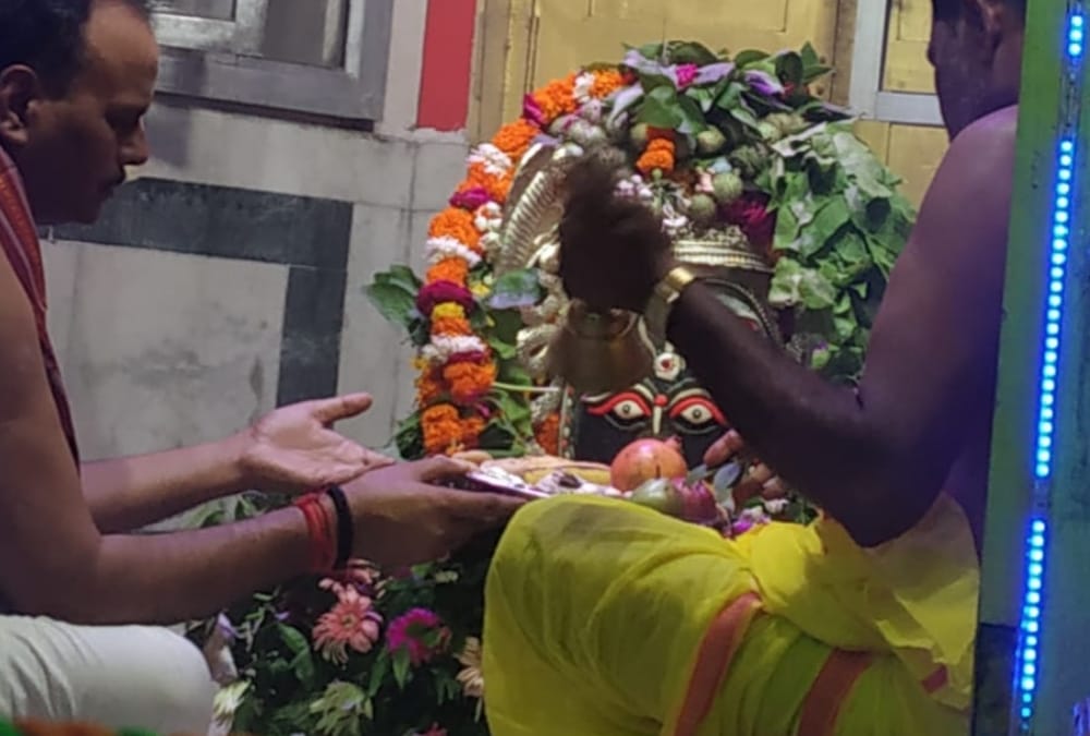 Brajesh Pathak worship in mahakal mandir in Lucknow.