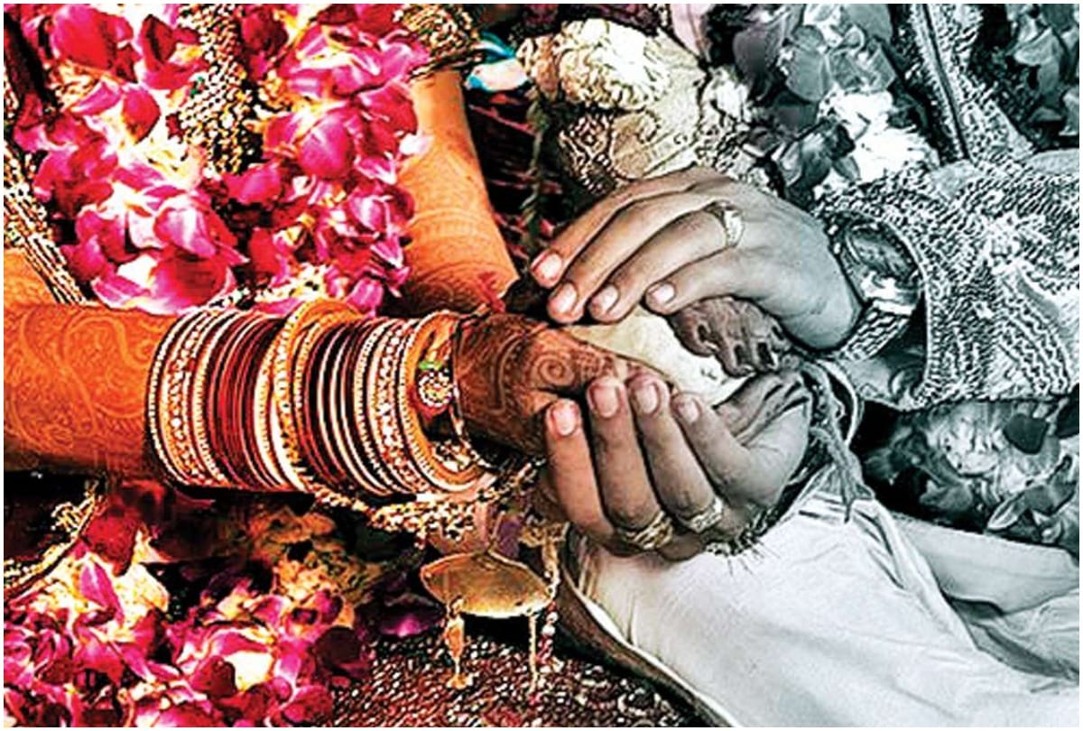 son did marriage in front of father dead body