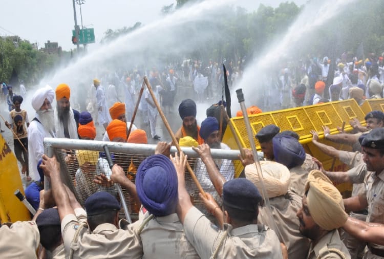 Sikh Organizations Protests Against CBI Closure Report