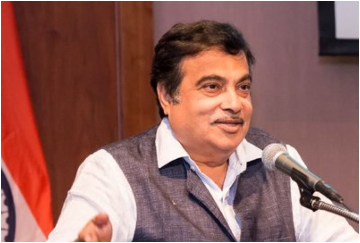 केंद्रीय मंत्री नितिन गडकरी