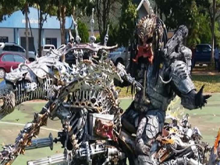 samai khammongkul wear costume of predator movie in thailand