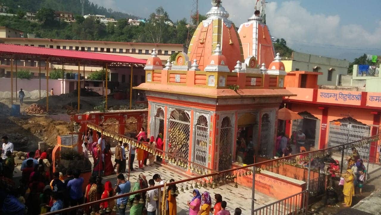 Sawan 2019 First Monday devotee rush on lord shiv madir