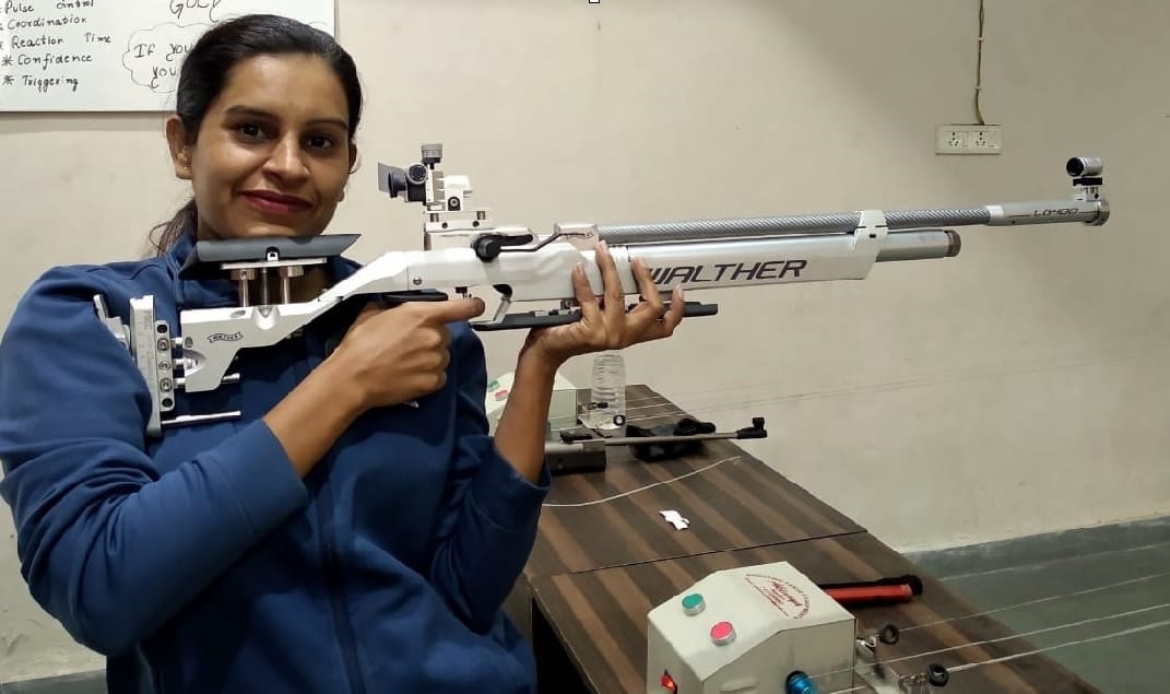shooter Rashmi won 17 medels