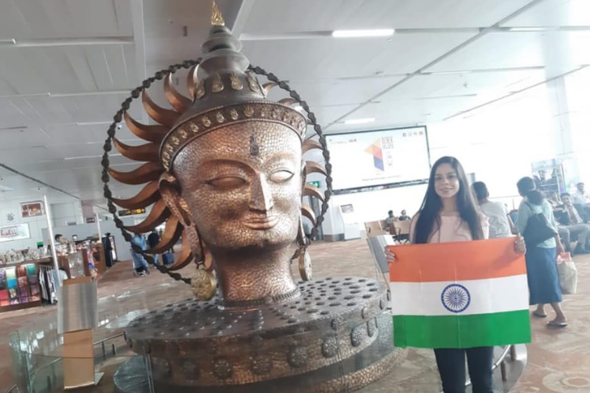 Vidisha Baliyan from Muzaffarnagar won Miss World Deaf 2019 title in South Africa