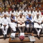 भाजपा संसदीय दल की बैठक में मौजूद नेता