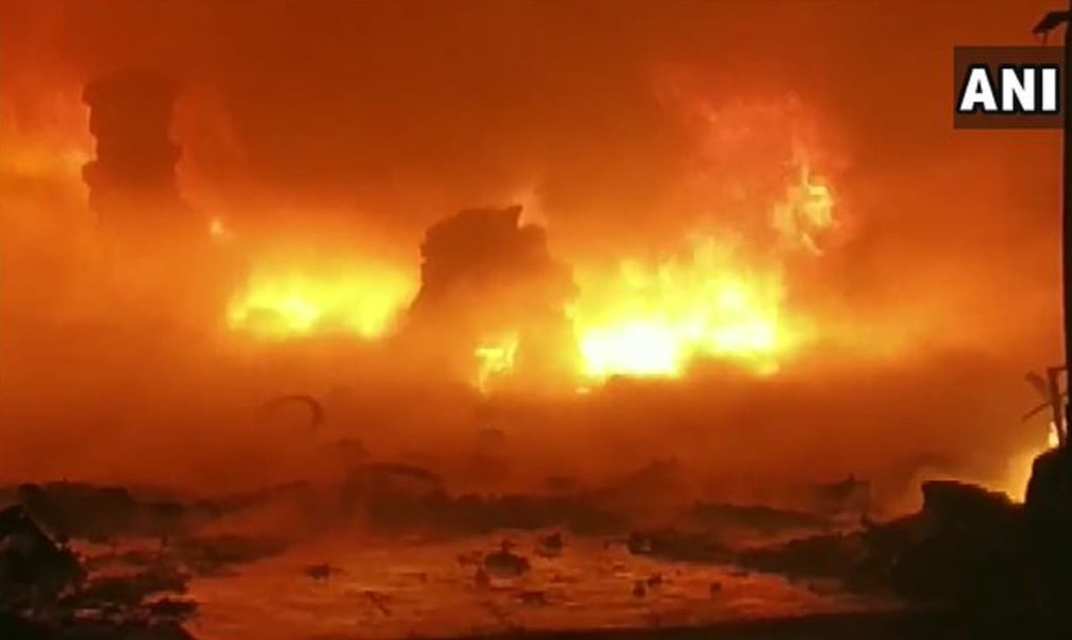 fire in transport agency chemical drum in ramkatora varanai