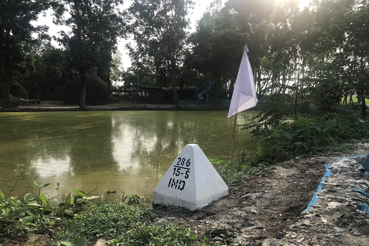 हरिपुकुर गांव का तालाब