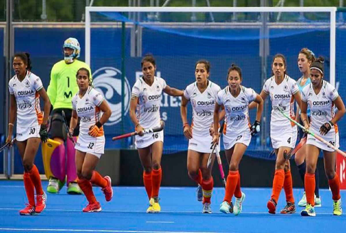 Hockey India selected 33 women player for upcoming training camp