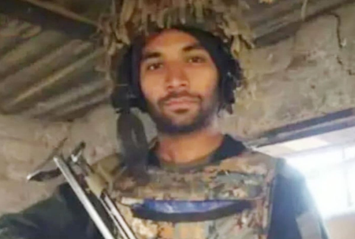 kasganj army jawan arif khan martyred in jammu kashmir