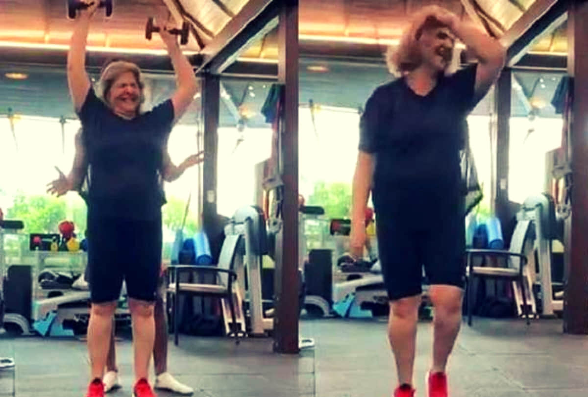 Hrithik Roshan mother Pinky Roshan tests positive for Coronavirus