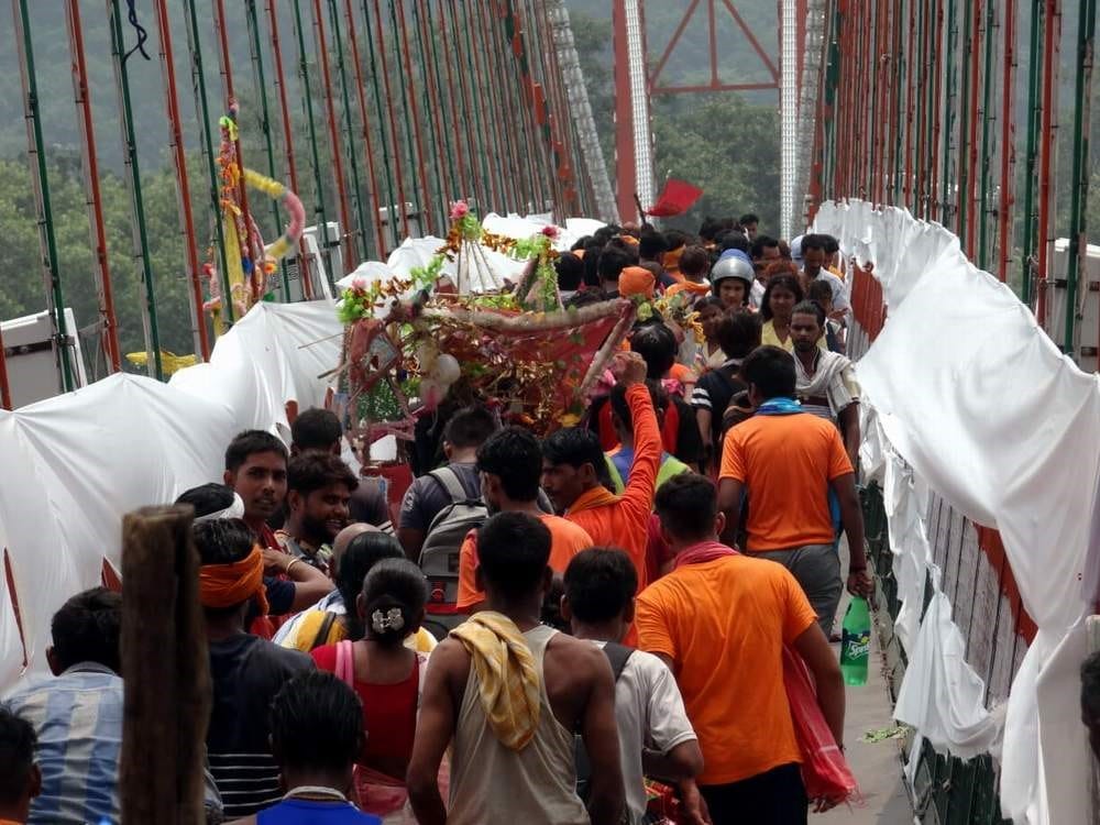 corona second wave in uttarakhand news: covid test of most tourists not done in Rishikesh