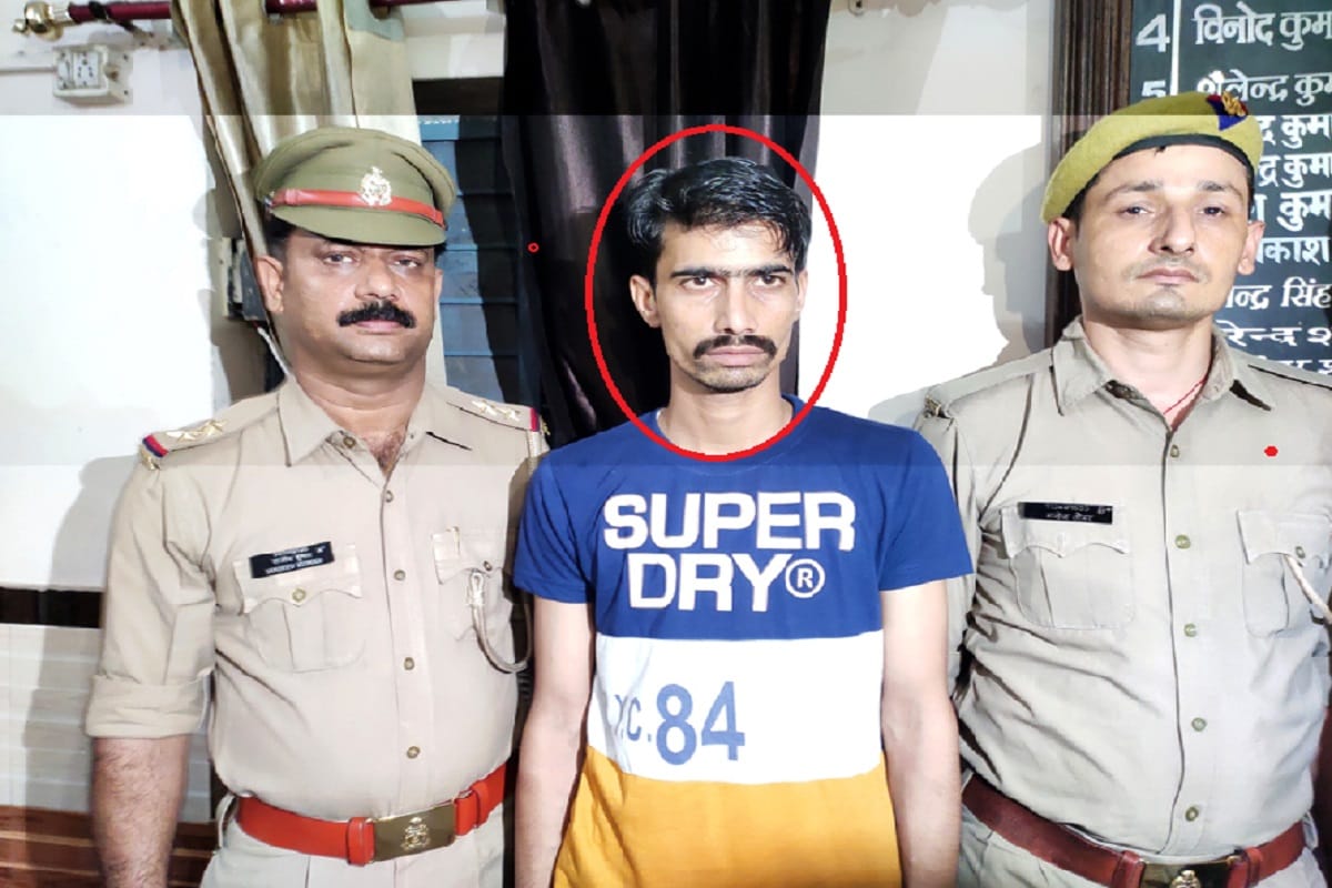 Saharanpur news: Gangster surrender in police station after fear of encounter