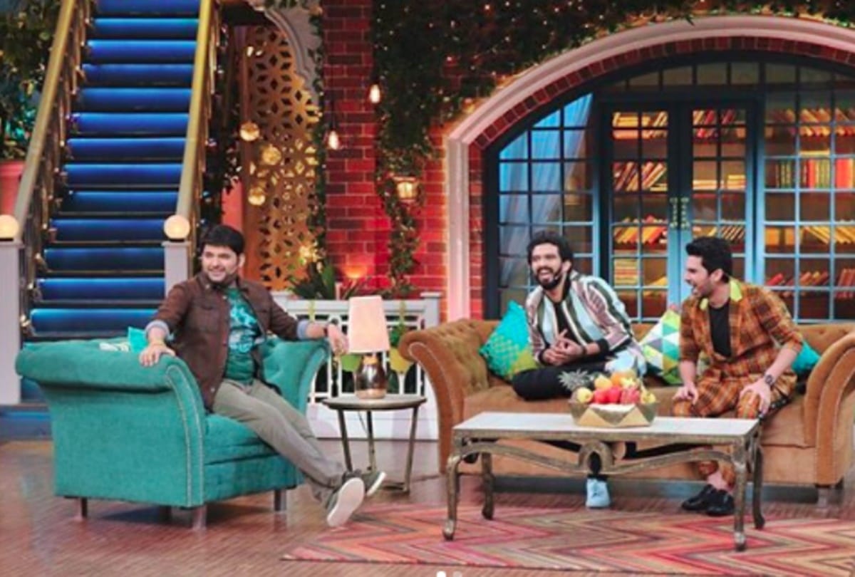 Amaal Mallik with Armaan Malik and father daboo malik on the kapil Sharma Show