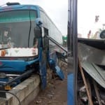 Bus accident in manak nagar in Lucknow.