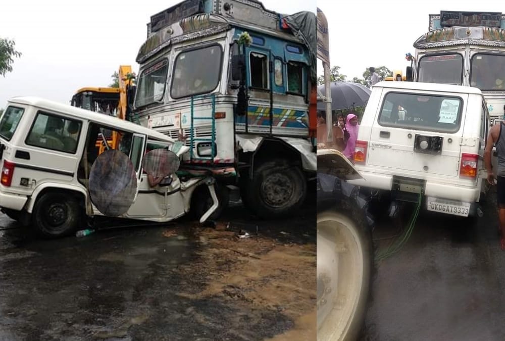 Two died in an accident Gonda Faizabad highway.