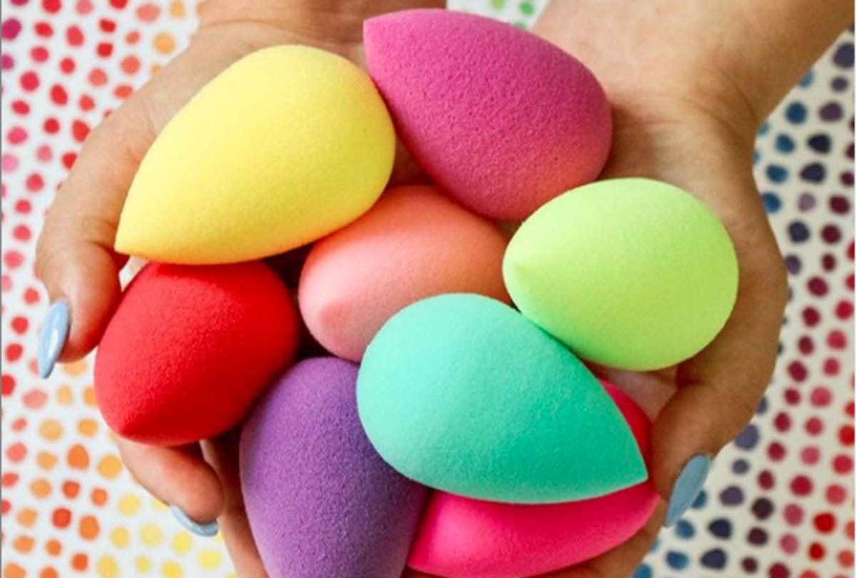 How To Use a Beauty Blender Makeup Sponge